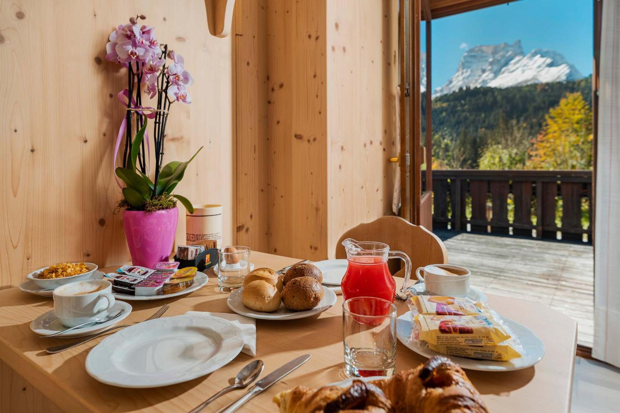 Locanda Montana 산비토디카도레 외부 사진